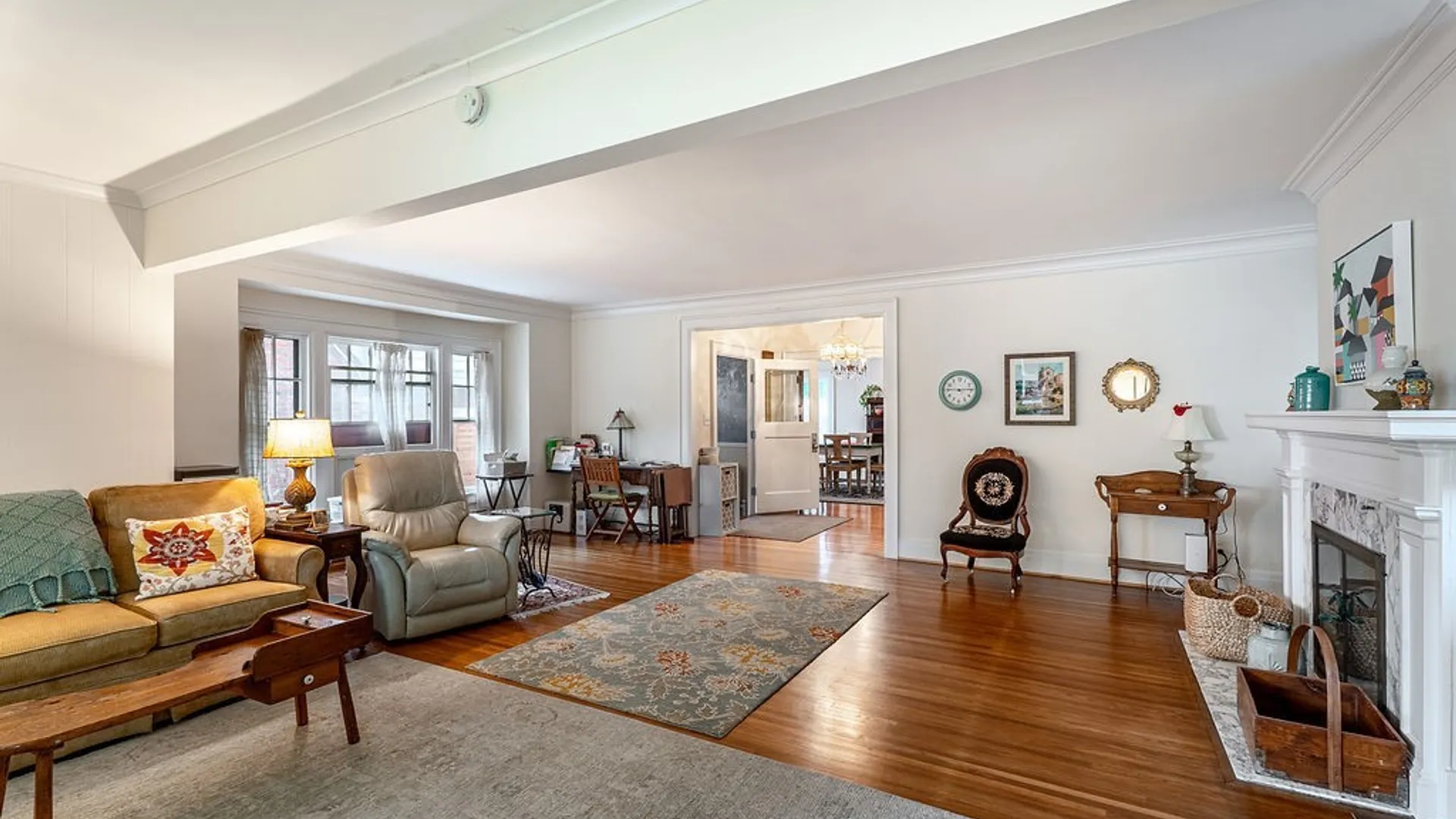 Property at 10 Summit Avenue, Buffalo, NY 14214 9