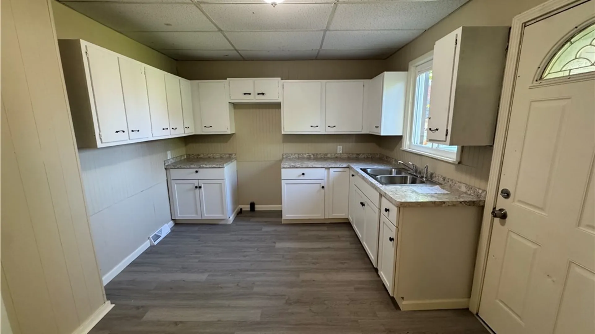 Property at 630 20th Street, Niagara Falls, NY 14301 14