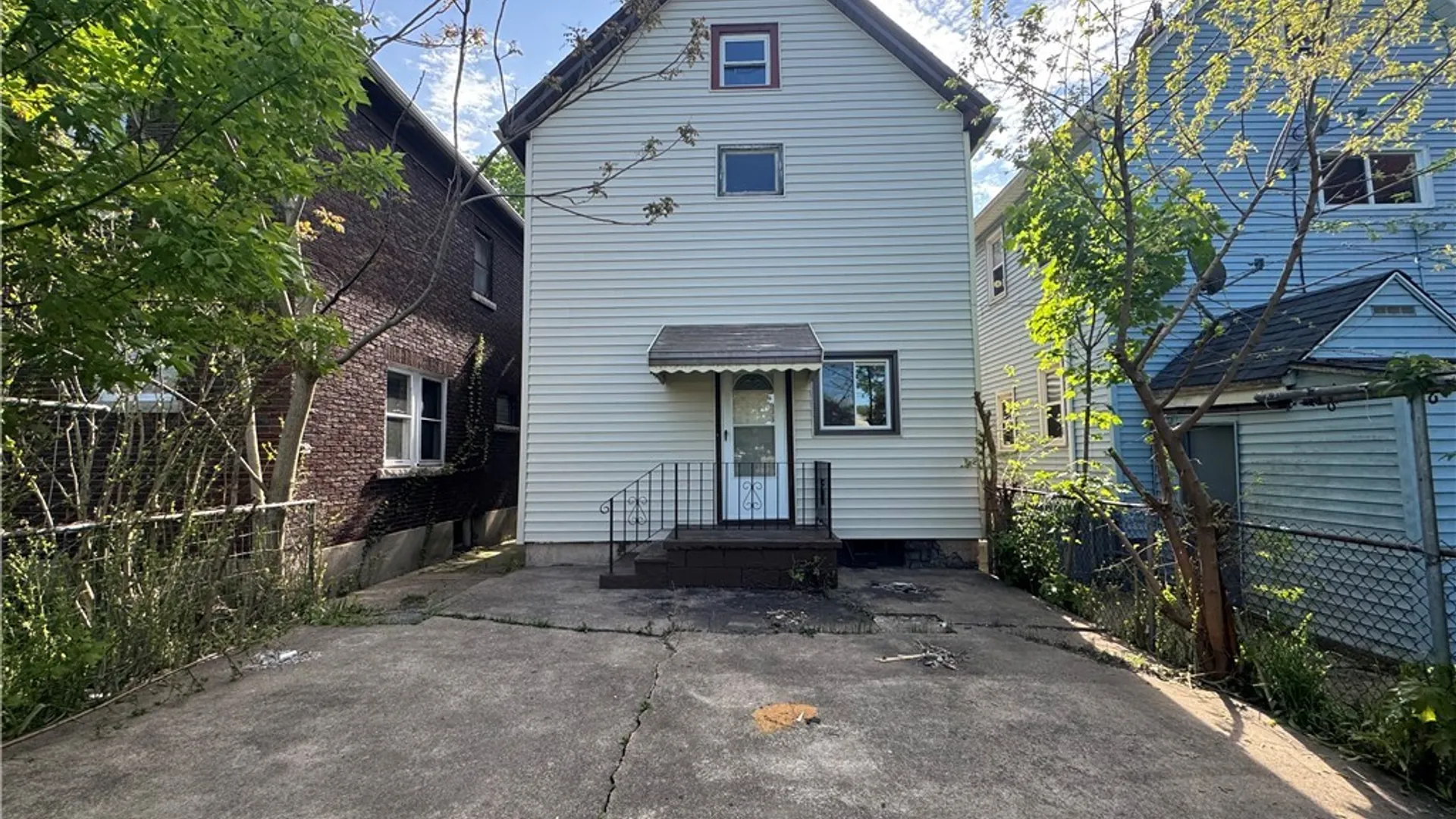 Property at 630 20th Street, Niagara Falls, NY 14301 3