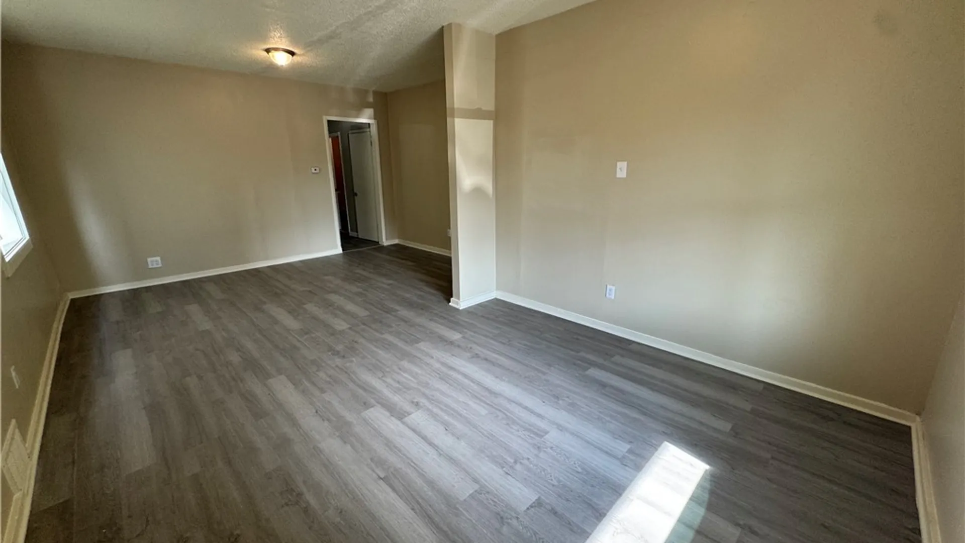 Property at 630 20th Street, Niagara Falls, NY 14301 8