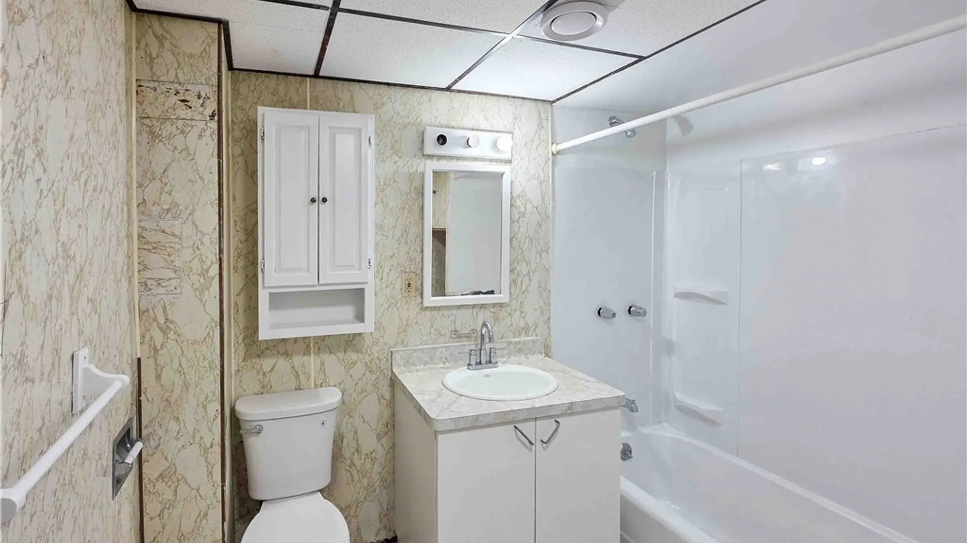 Property at 109 Baitz Avenue, Buffalo, NY 14206 23