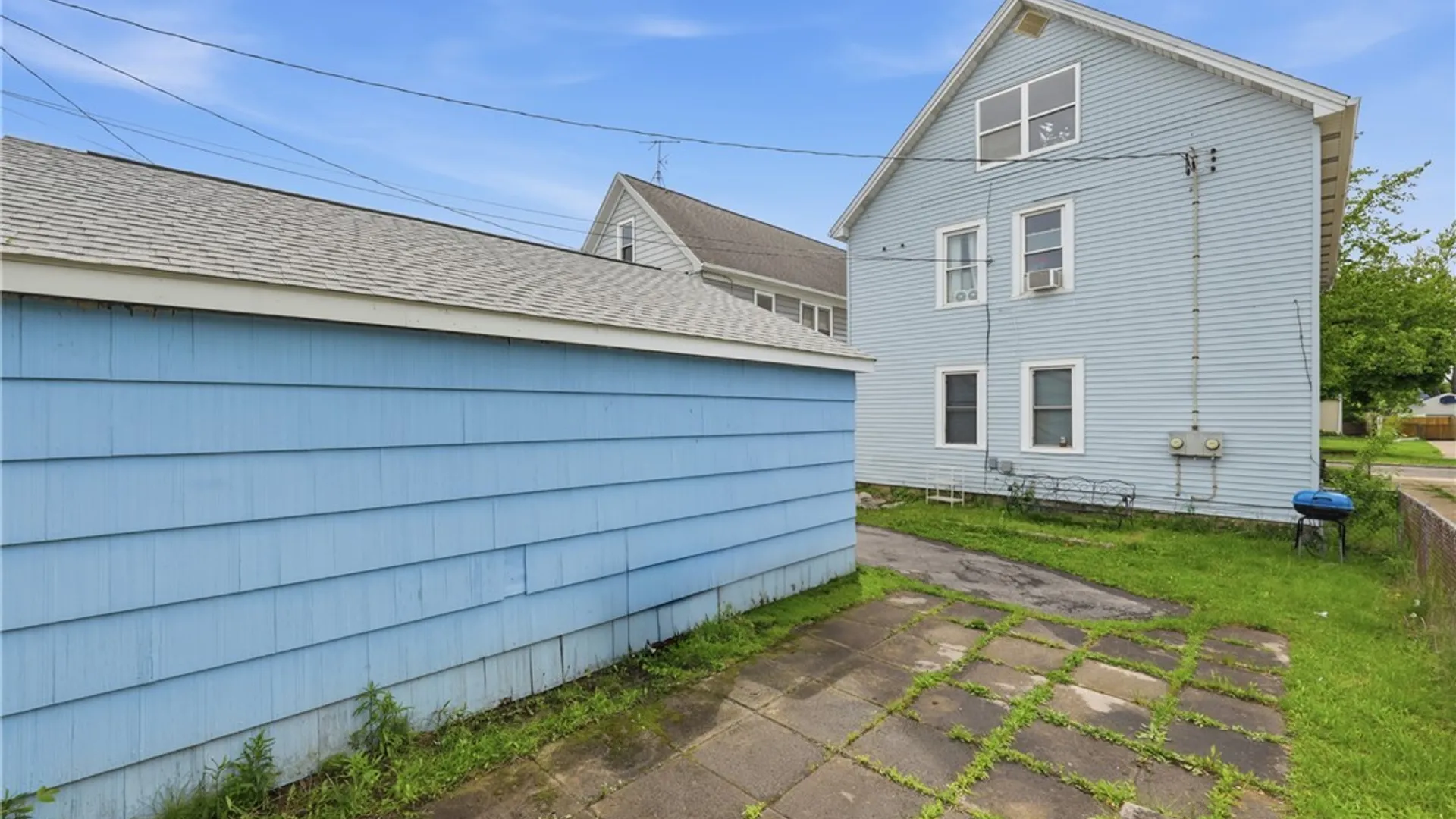 Property at 399 Windermere Boulevard, Amherst, NY 14226 39