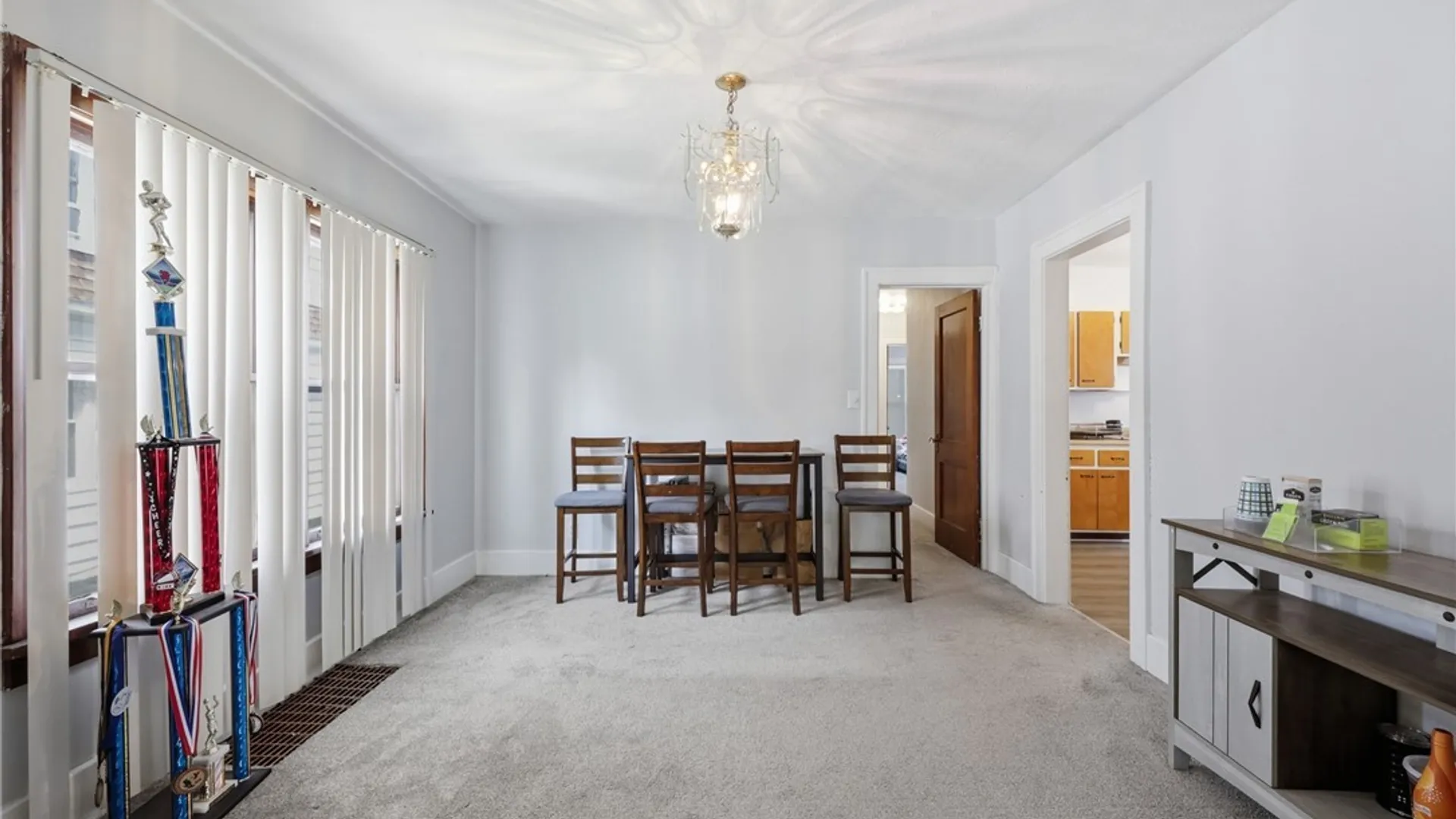 Property at 399 Windermere Boulevard, Amherst, NY 14226 7