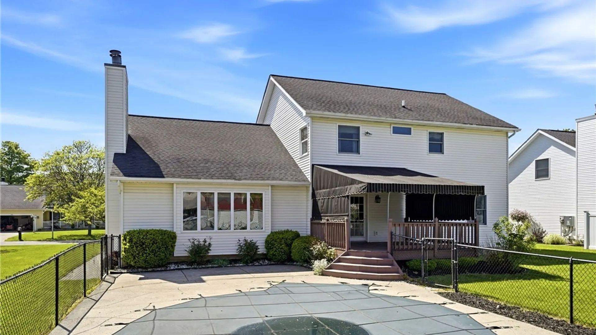 Property at 21 W Royal Hill Drive, Orchard Park, NY 14127 45