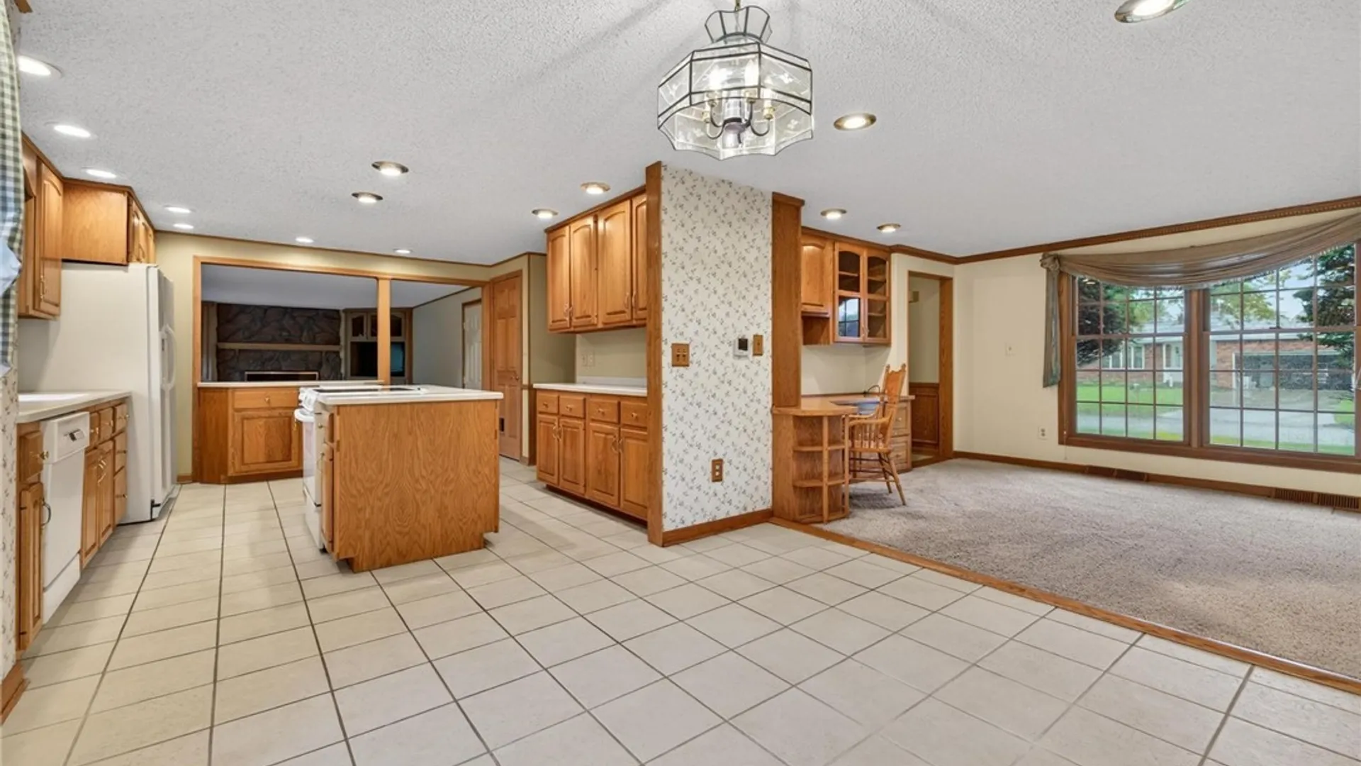 Property at 75 Pine Court, West Seneca, NY 14224 11