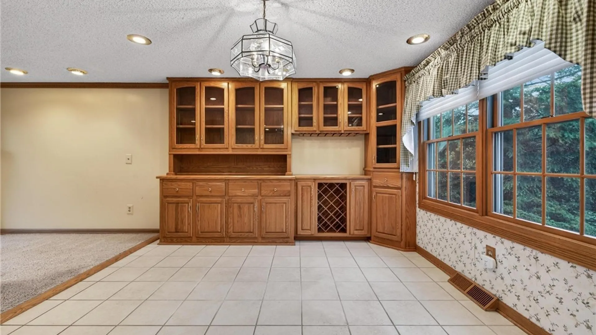 Property at 75 Pine Court, West Seneca, NY 14224 14