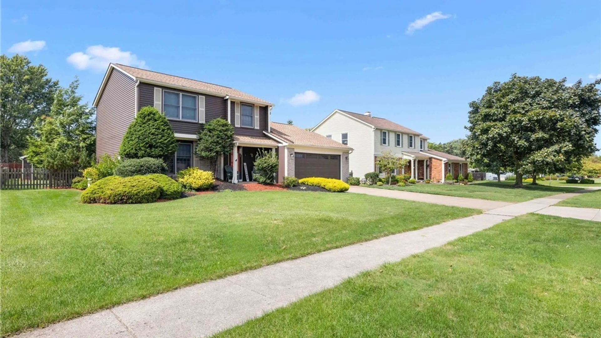 Property at 75 Pine Court, West Seneca, NY 14224 4