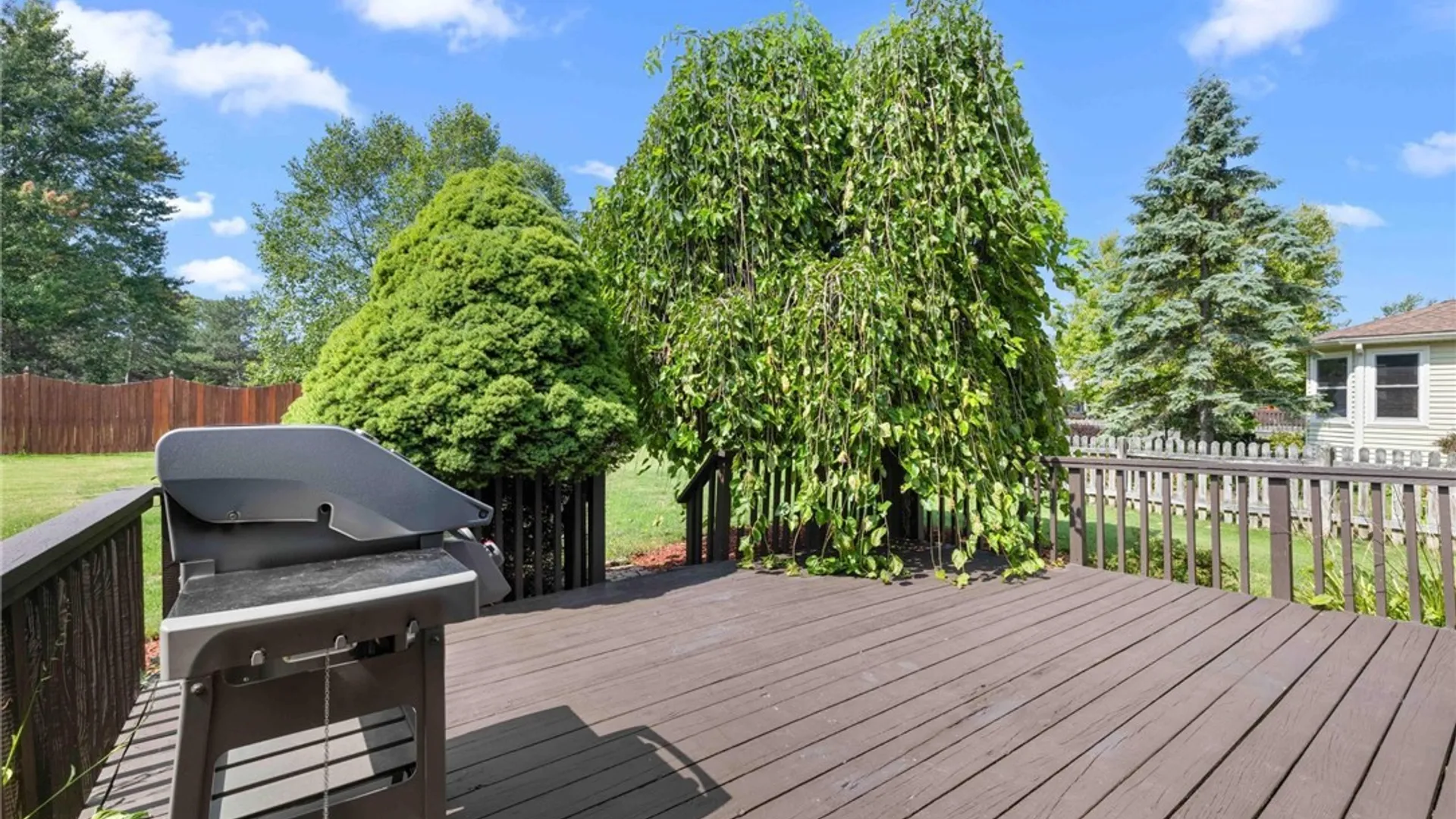 Property at 75 Pine Court, West Seneca, NY 14224 45