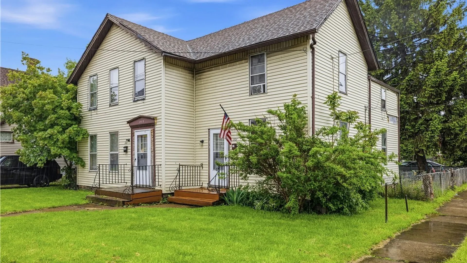 Property at 1101 South Avenue, Niagara Falls, NY 14305 2
