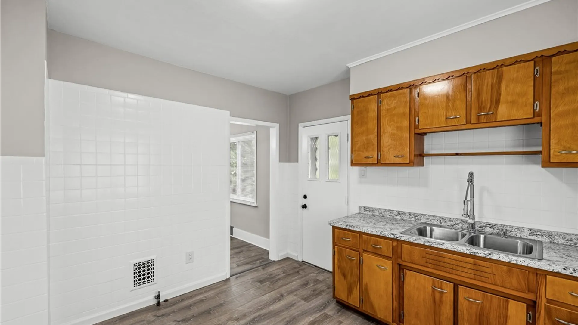 Property at 272 Stockbridge Avenue, Buffalo, NY 14215 8