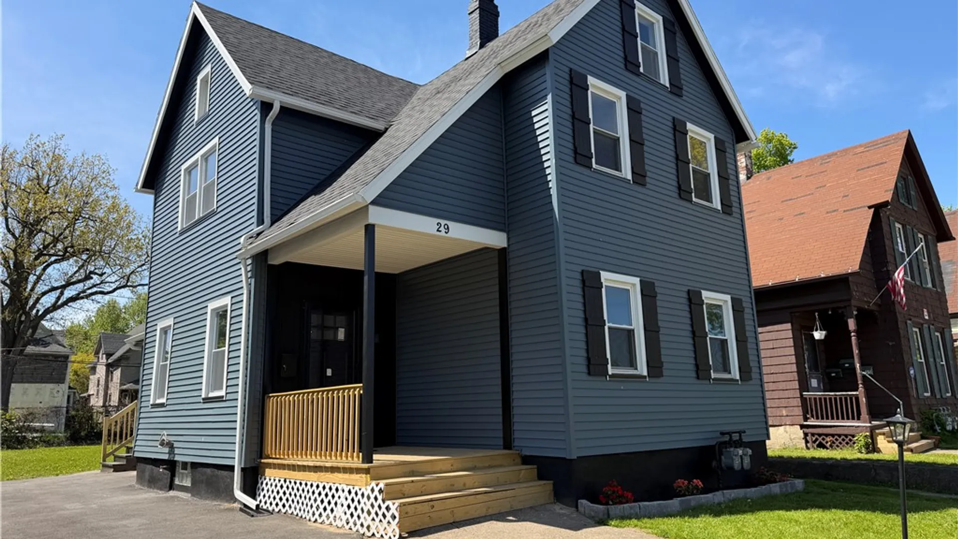 Property at 29 Chamberlain St, Rochester, NY 14609 2
