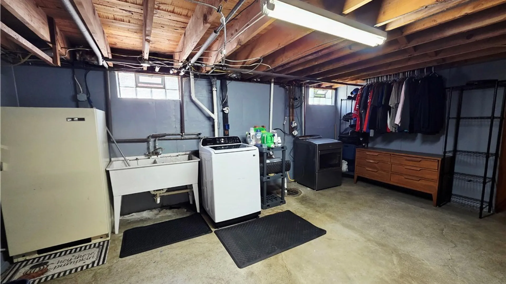 Property at 223 Collins Avenue, West Seneca, NY 14224 22