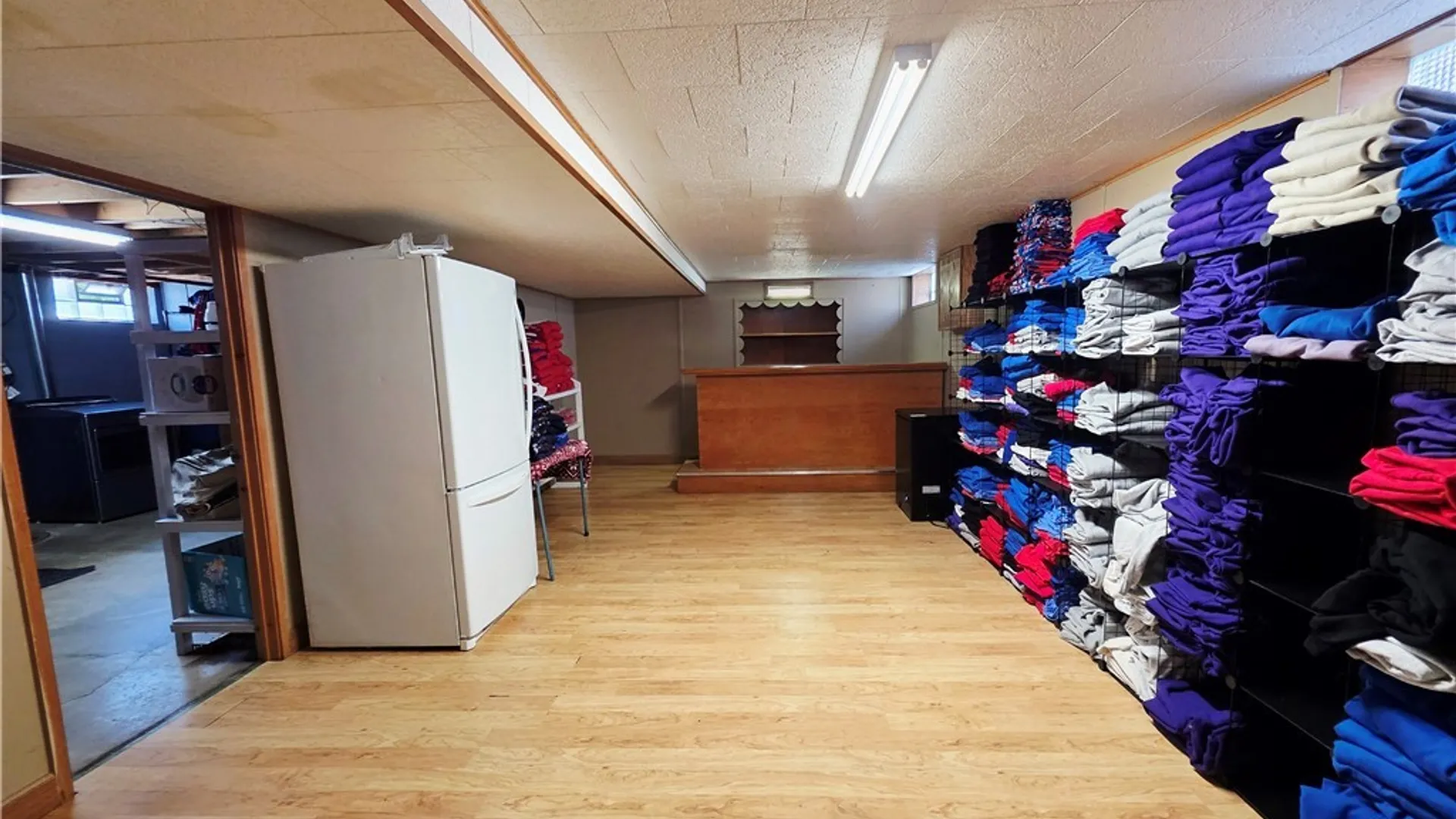 Property at 223 Collins Avenue, West Seneca, NY 14224 23