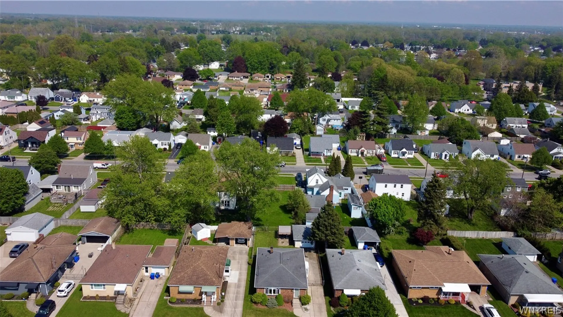 Property at 223 Collins Avenue, West Seneca, NY 14224 35