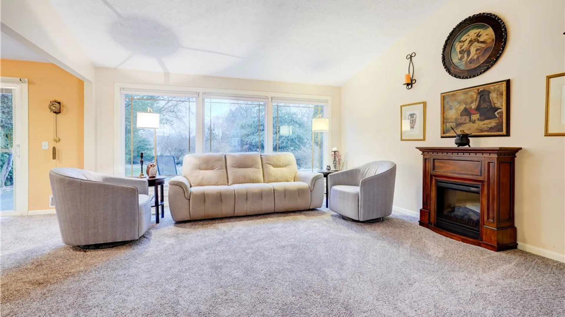 Property at 19 Tall Tree Drive, Penfield, NY 14526 9
