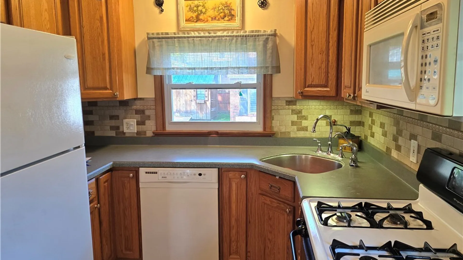 Property at 3730 James Street, Hamburg, NY 14219 4
