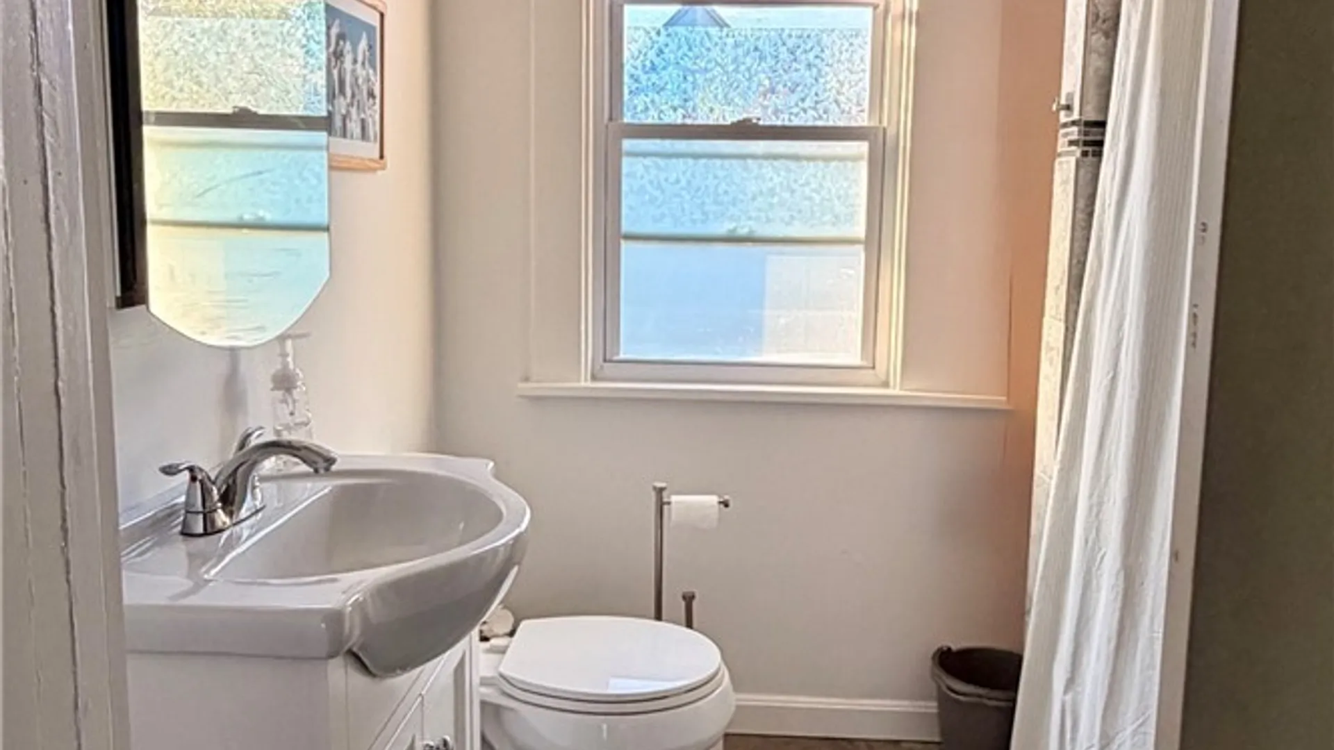 Property at 18 Whitfield Avenue, Buffalo, NY 14220 15