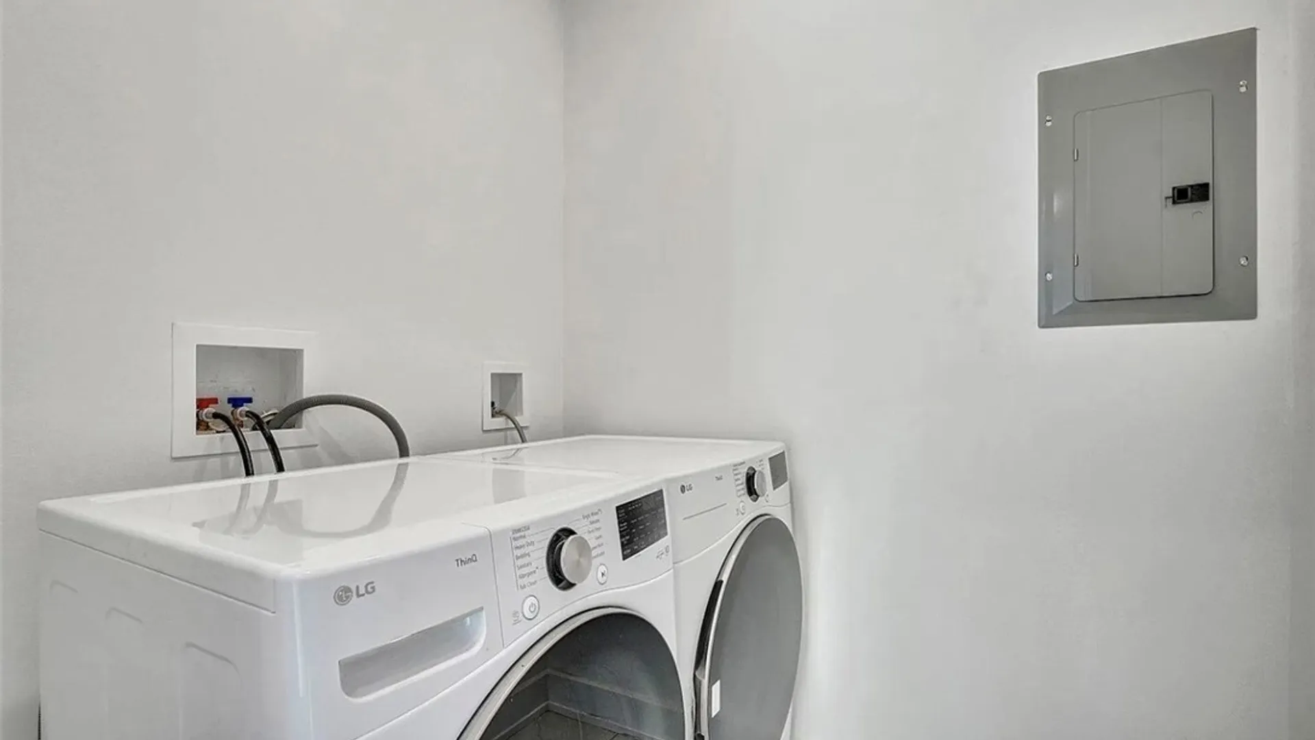 Property at 162 Allen Street, Buffalo, NY 14201 5