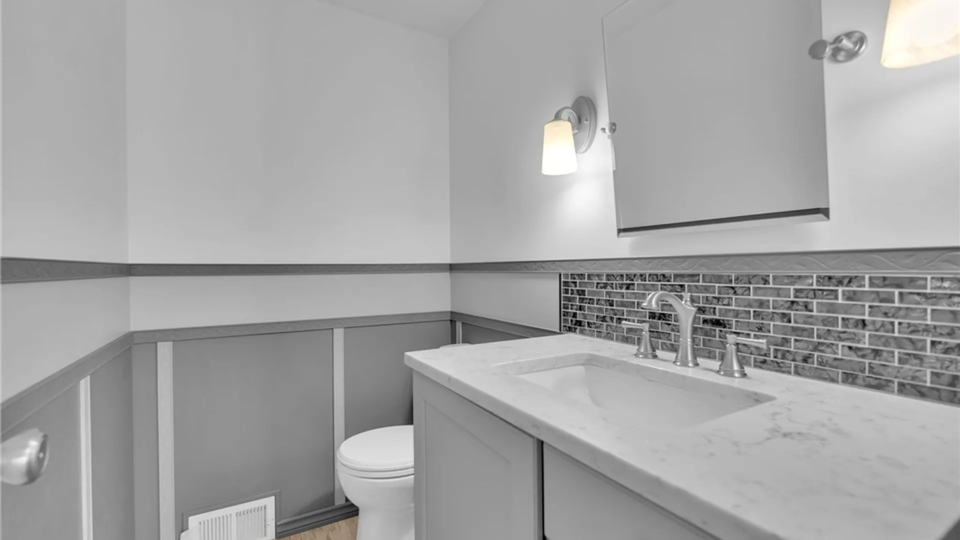 Property at 37 Villa Maria Road, West Seneca, NY 14224 21