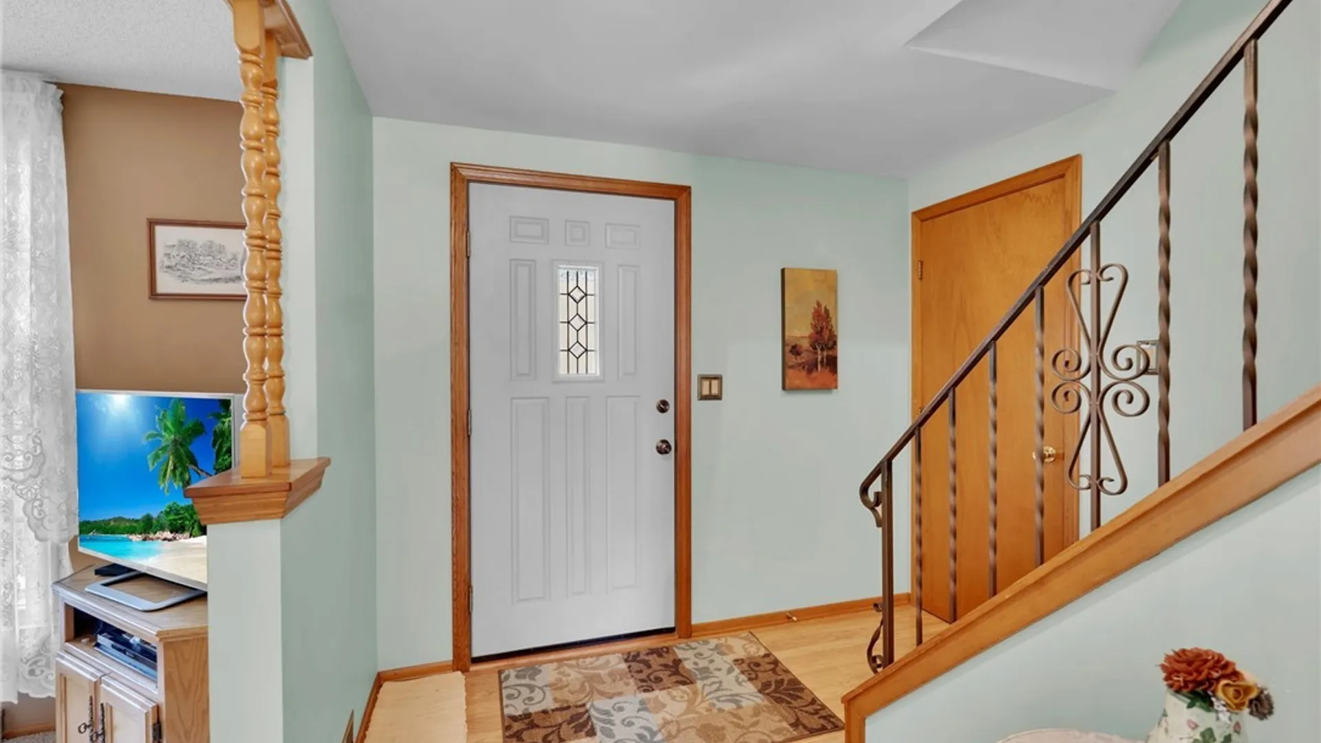 Property at 37 Villa Maria Road, West Seneca, NY 14224 22