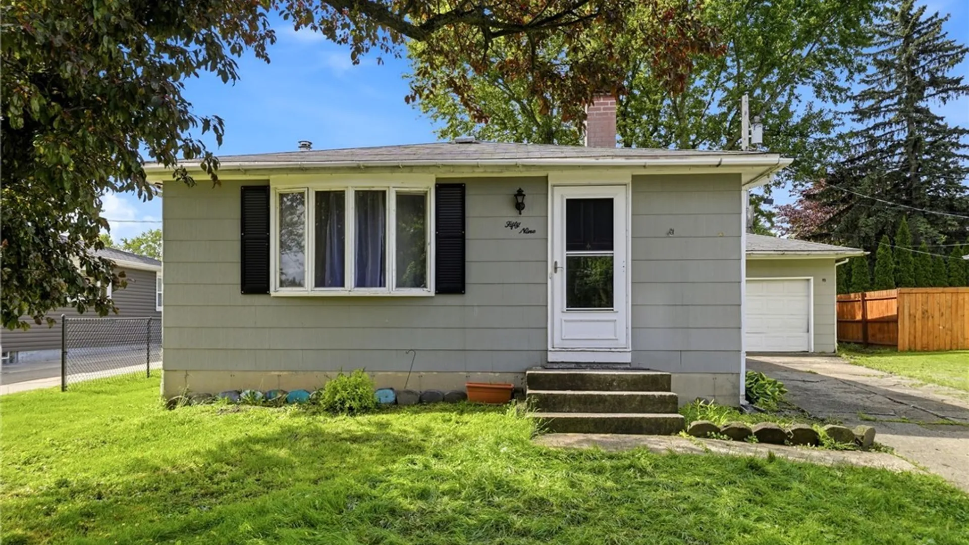 Property at 59 Audet Drive, Cheektowaga, NY 14227 3