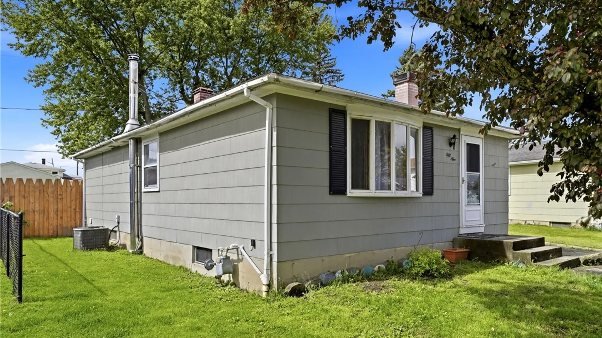 Property at 59 Audet Drive, Cheektowaga, NY 14227 5