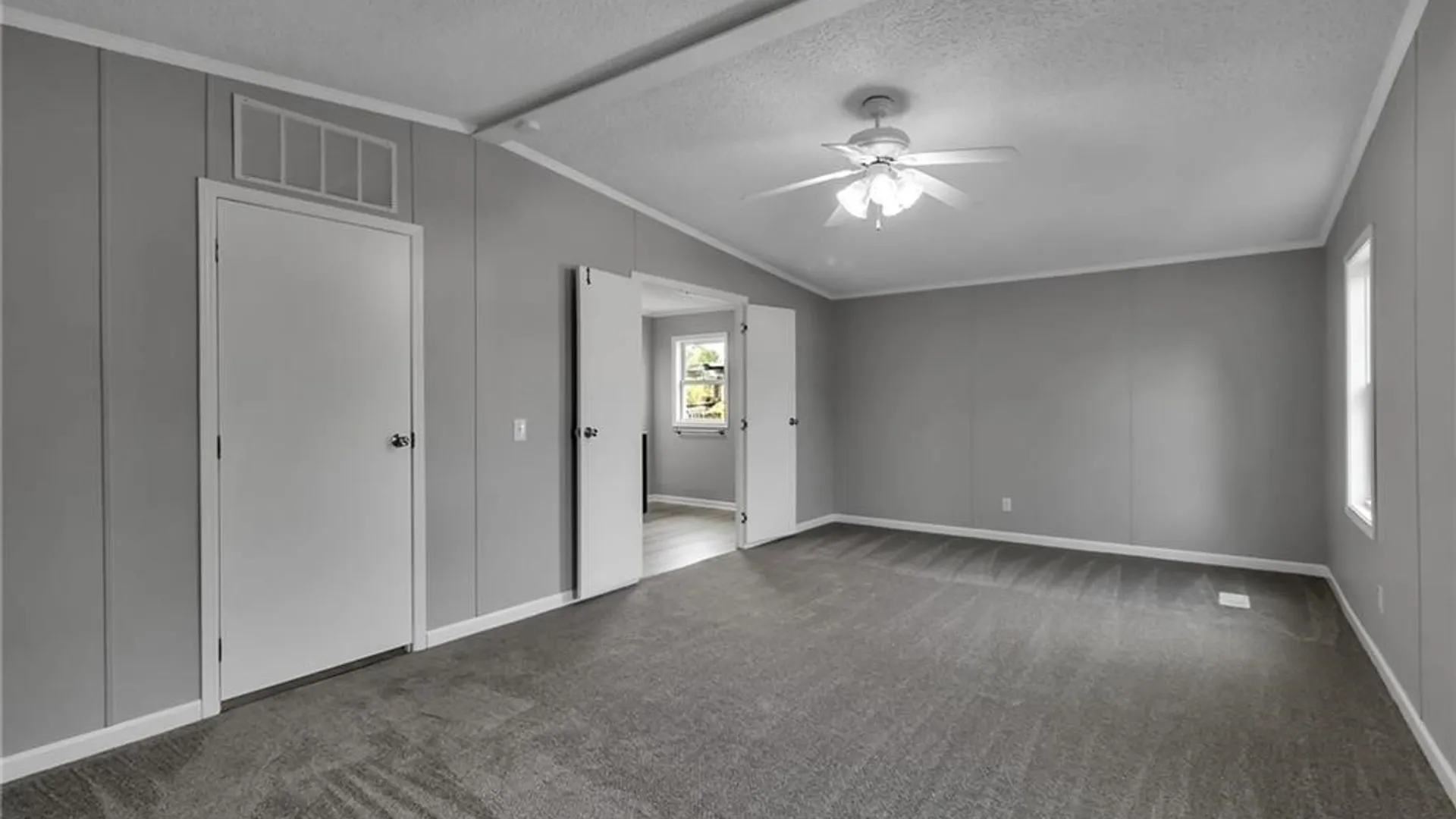 Property at 1227 Parkwood Drive, Lockport Town, NY 14094 13