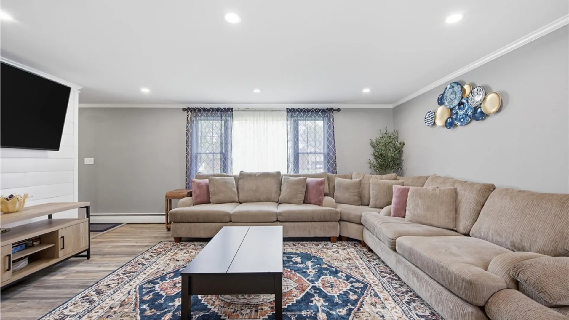Property at 1878 Bedell Road, Grand Island, NY 14072 8