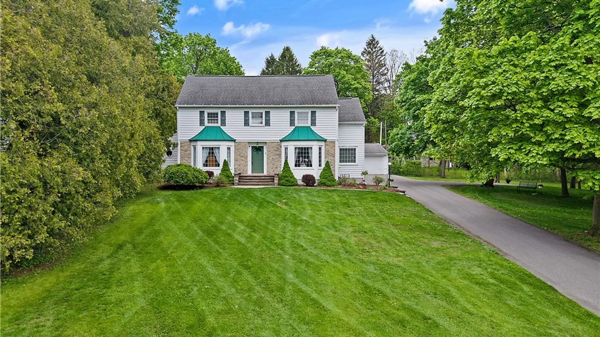 Property at 8 Lyndon Road, DeWitt, NY 13066 39