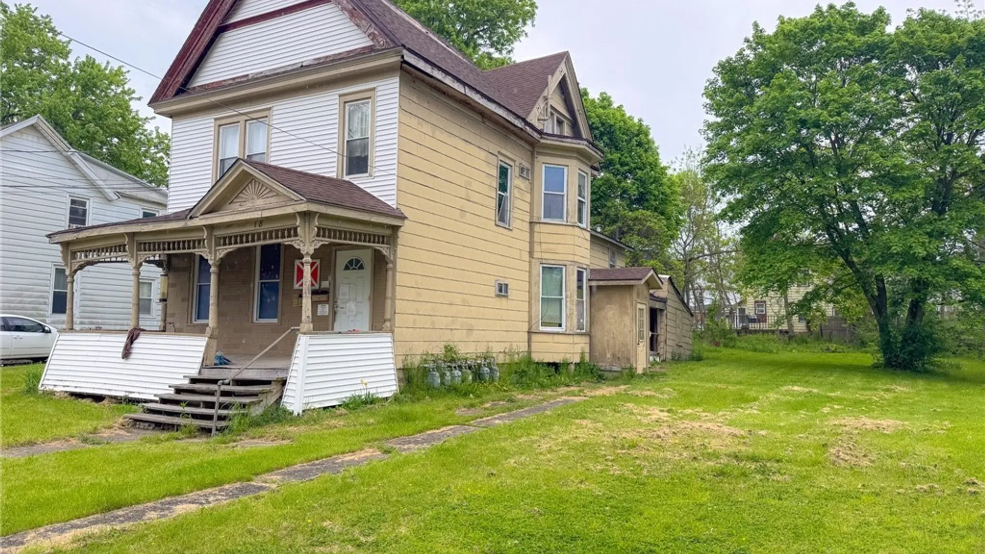 Property at 18 Baker Avenue, Auburn, NY 13021 2