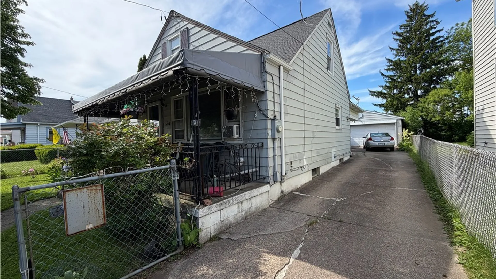 Property at 2654 North Avenue, Niagara Falls, NY 14305 4