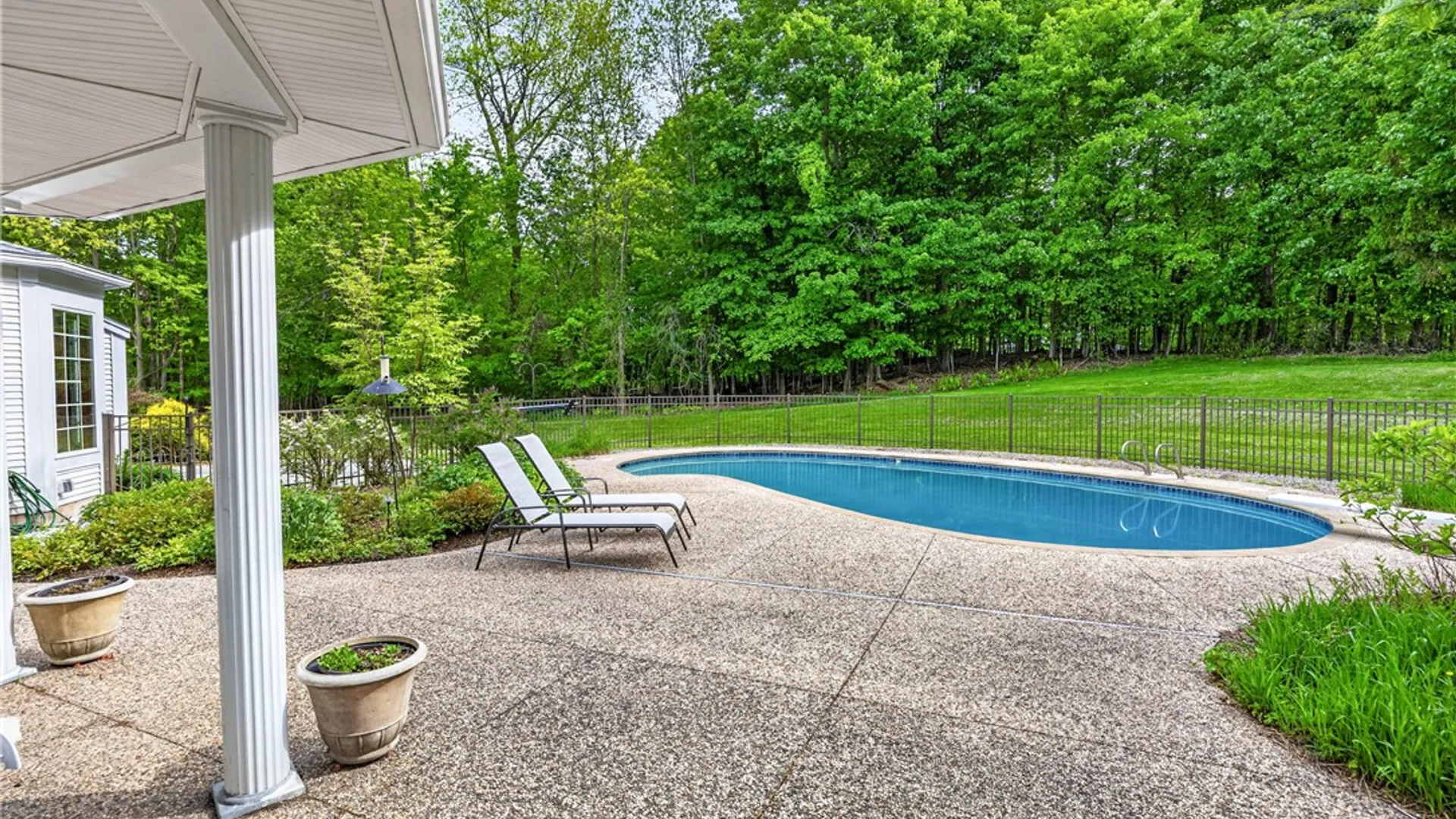 Property at 10 Ponds Edge Way, Pittsford, NY 14534 37