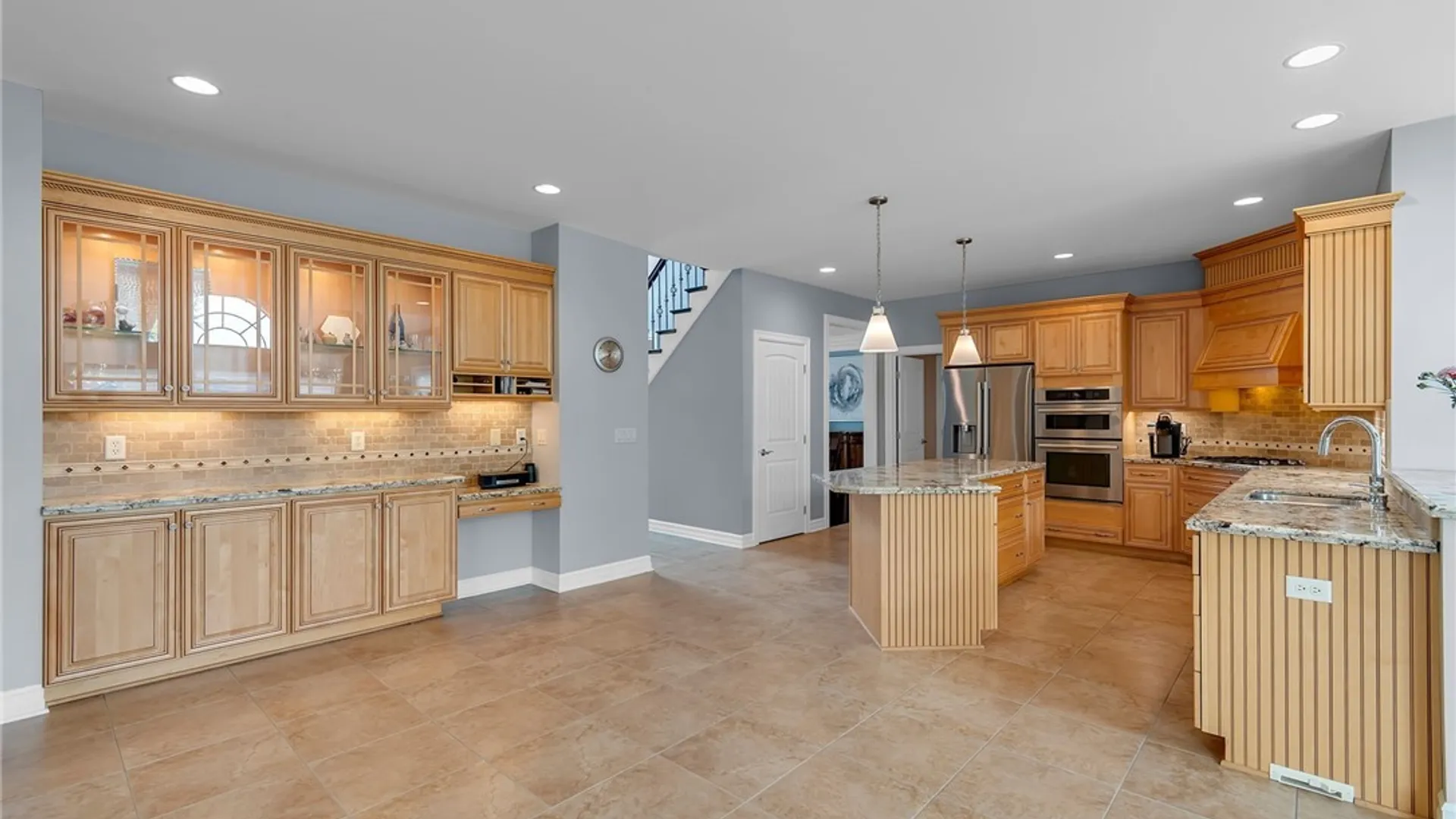 Property at 47 Lockhart Circle, Amherst, NY 14228 13