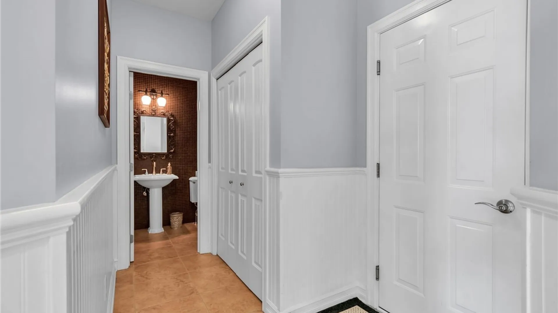 Property at 47 Lockhart Circle, Amherst, NY 14228 20