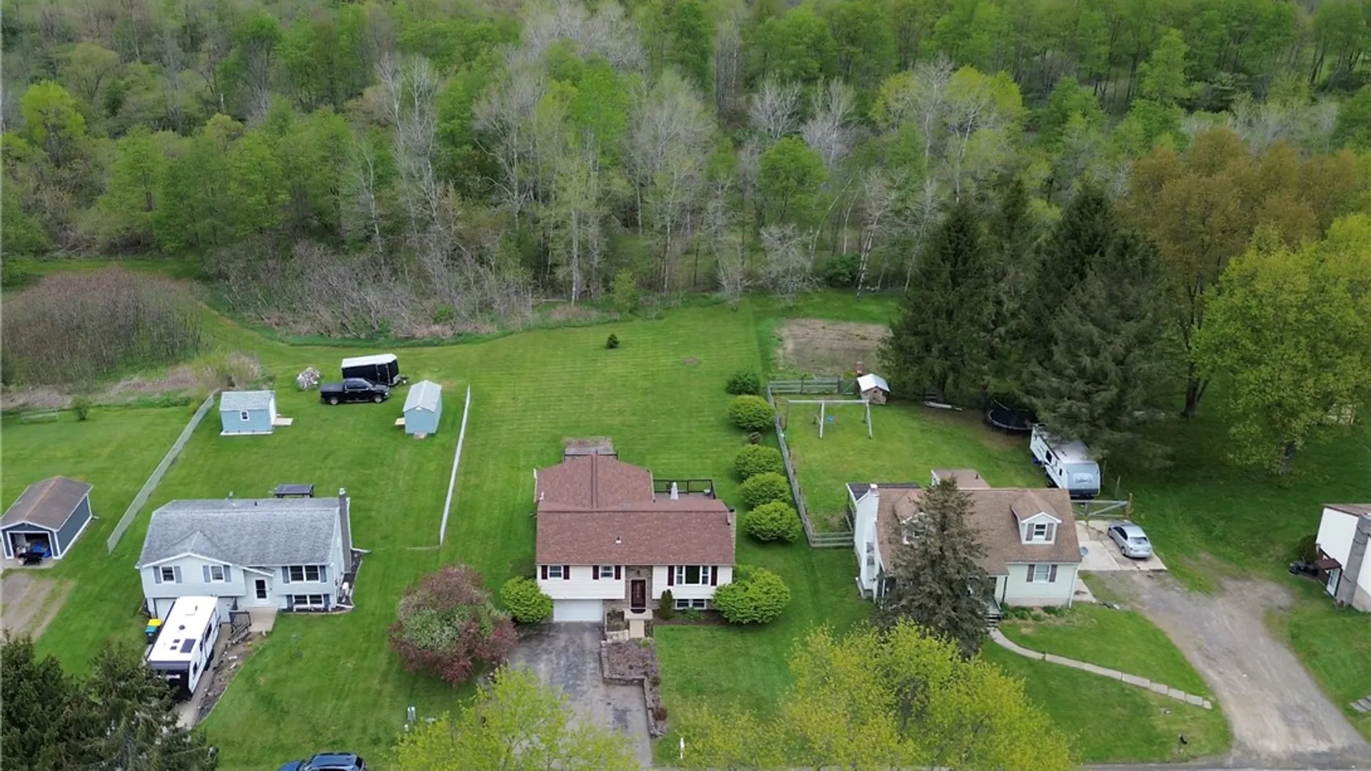 Property at 43 Chestnut Drive, Triangle, NY 13862 25