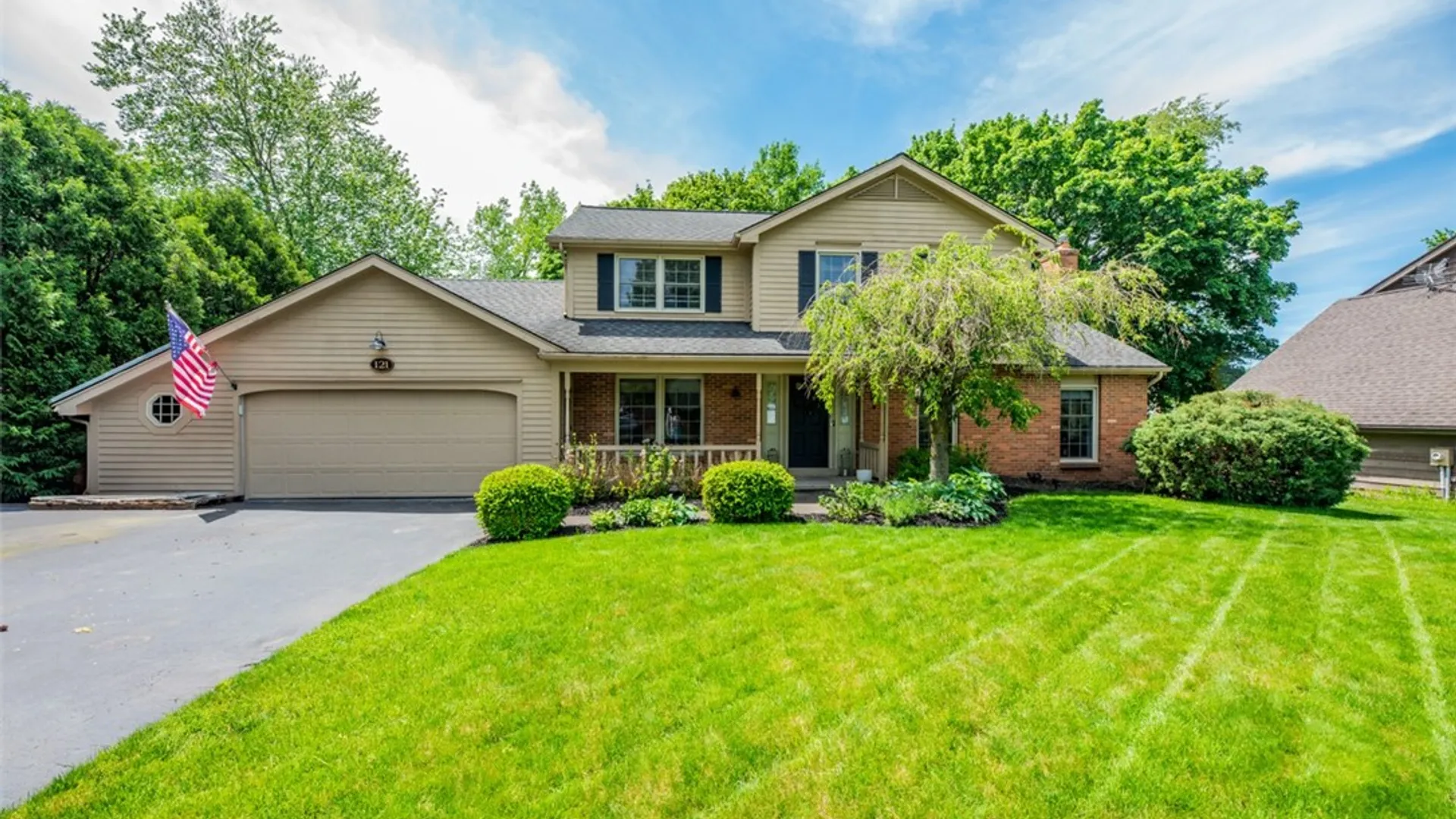 Property at 121 Berchman Circle, Greece, NY 14626 2