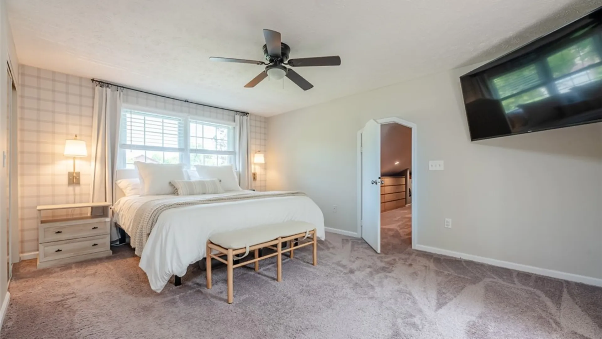 Property at 121 Berchman Circle, Greece, NY 14626 23