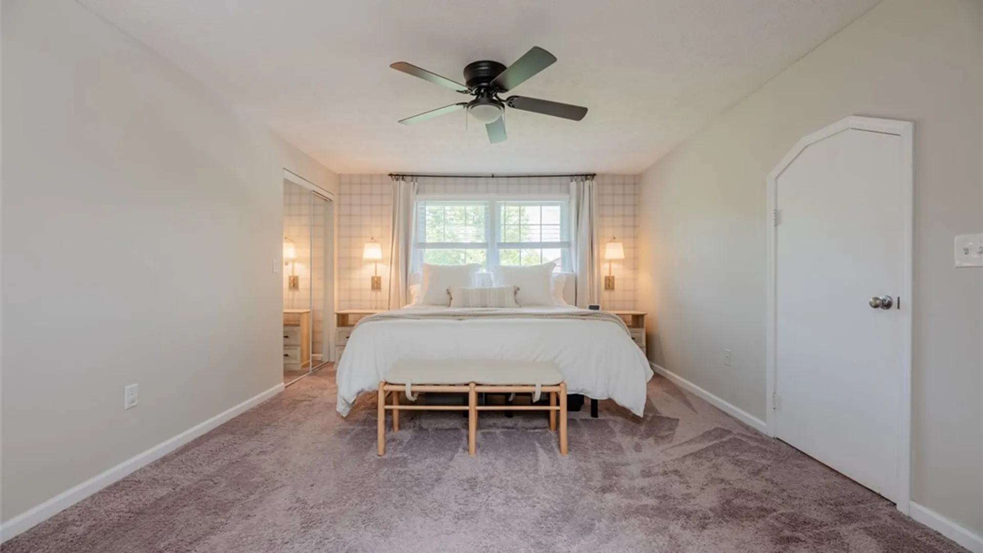 Property at 121 Berchman Circle, Greece, NY 14626 25