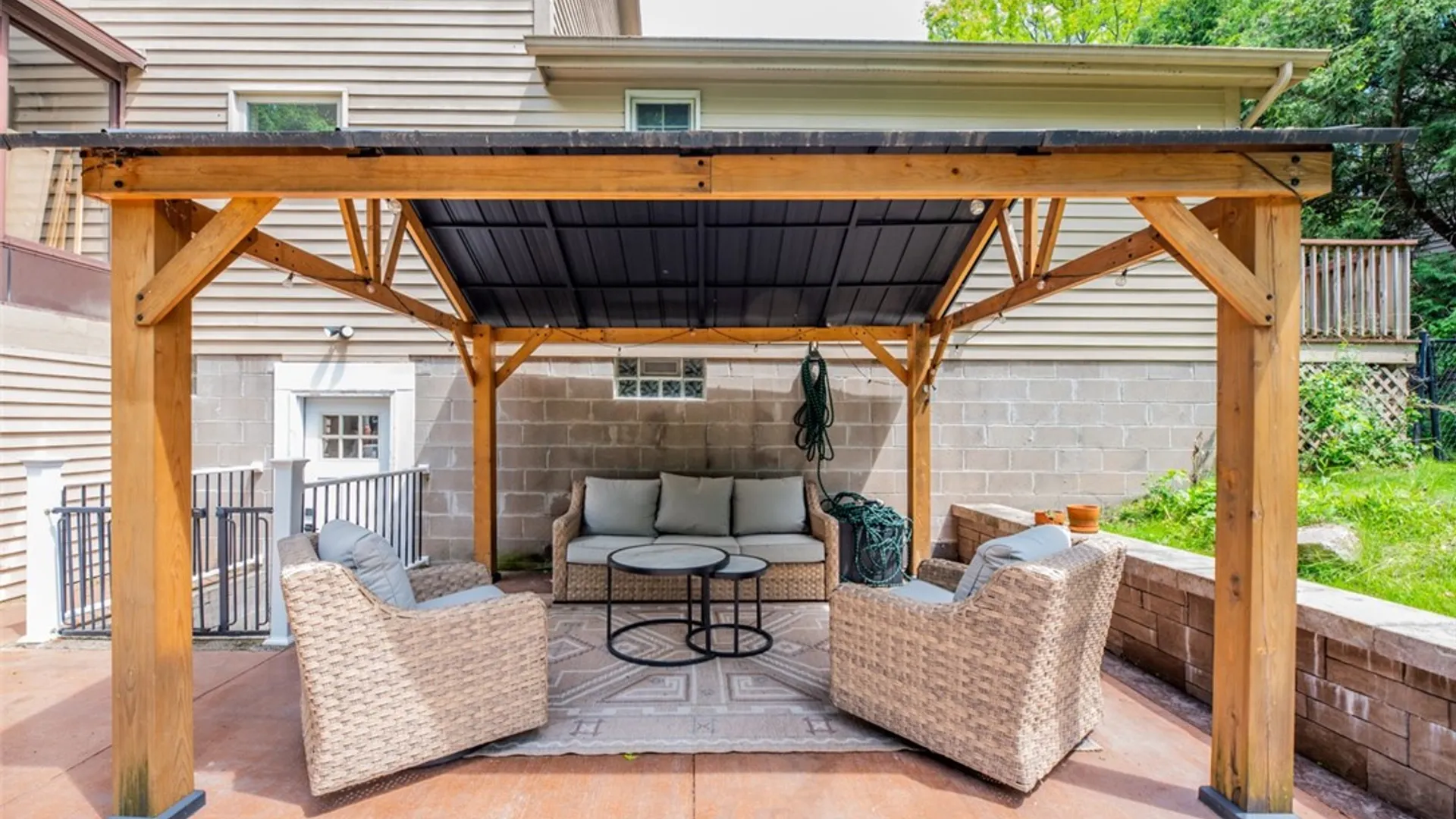 Property at 121 Berchman Circle, Greece, NY 14626 46