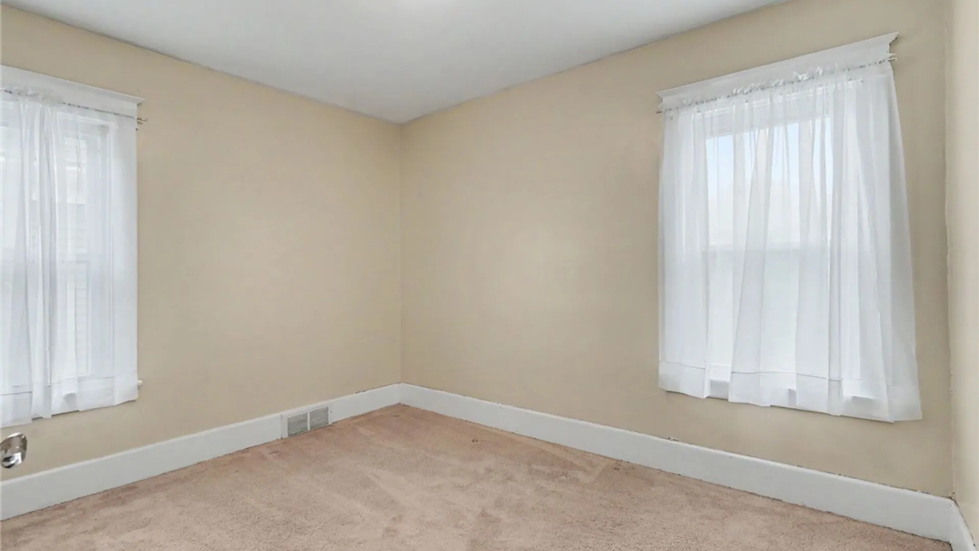 Property at 149 Colvin Avenue, Buffalo, NY 14216 37