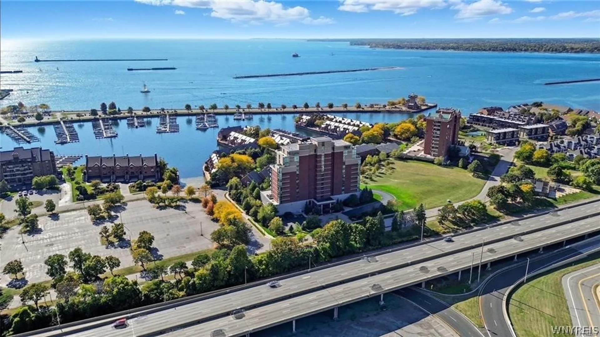 Property at 132 Lakefront Boulevard, Buffalo, NY 14202 39