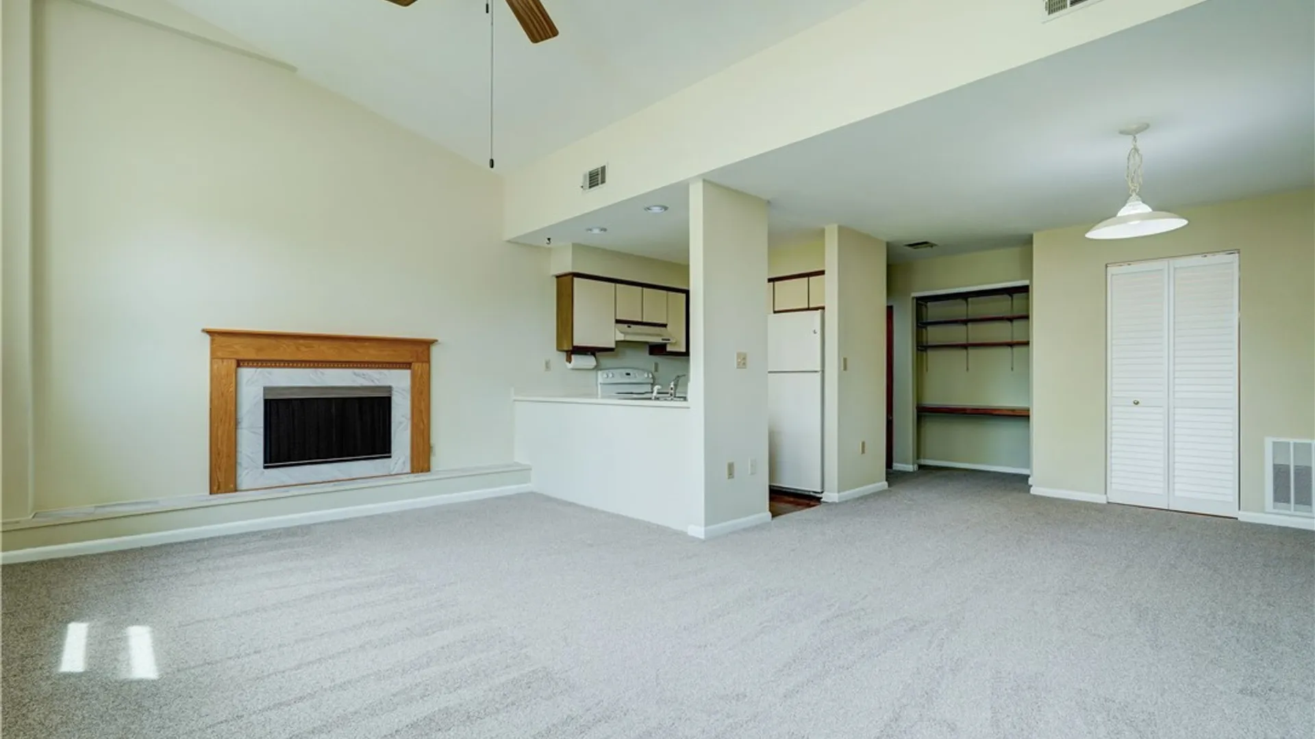 Property at 409-UN107 La Grange Avenue, Rochester, NY 14615 18