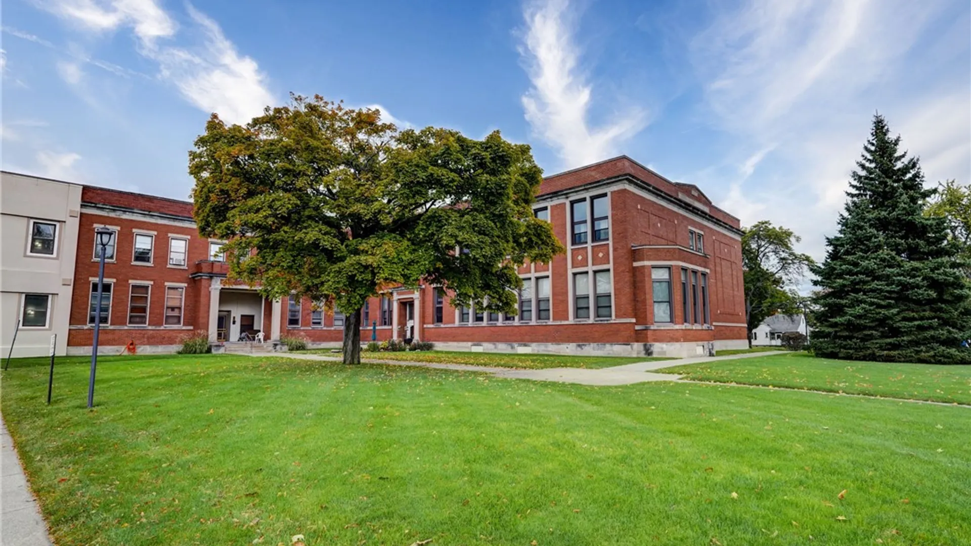 Property at 409-UN107 La Grange Avenue, Rochester, NY 14615 4