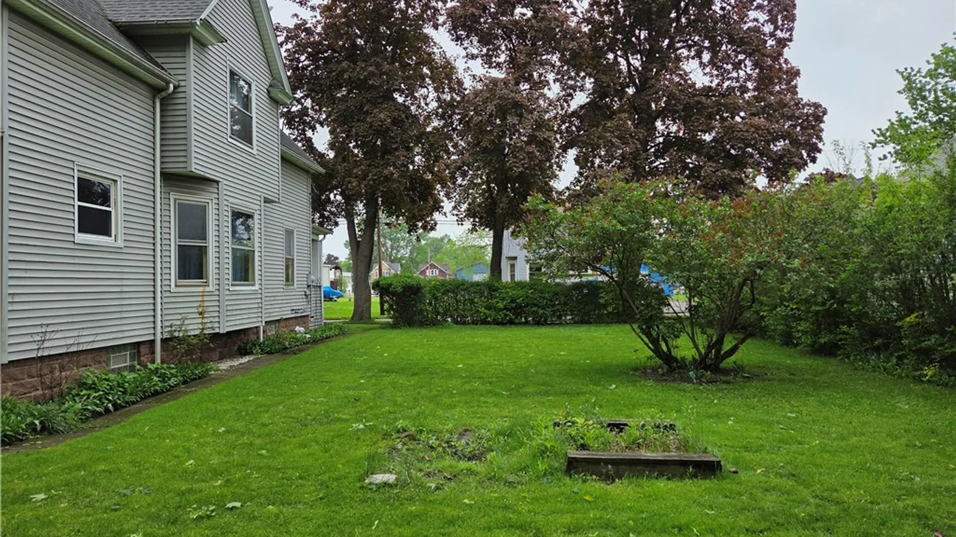 Property at 121 Fredericka Street, North Tonawanda, NY 14120 3