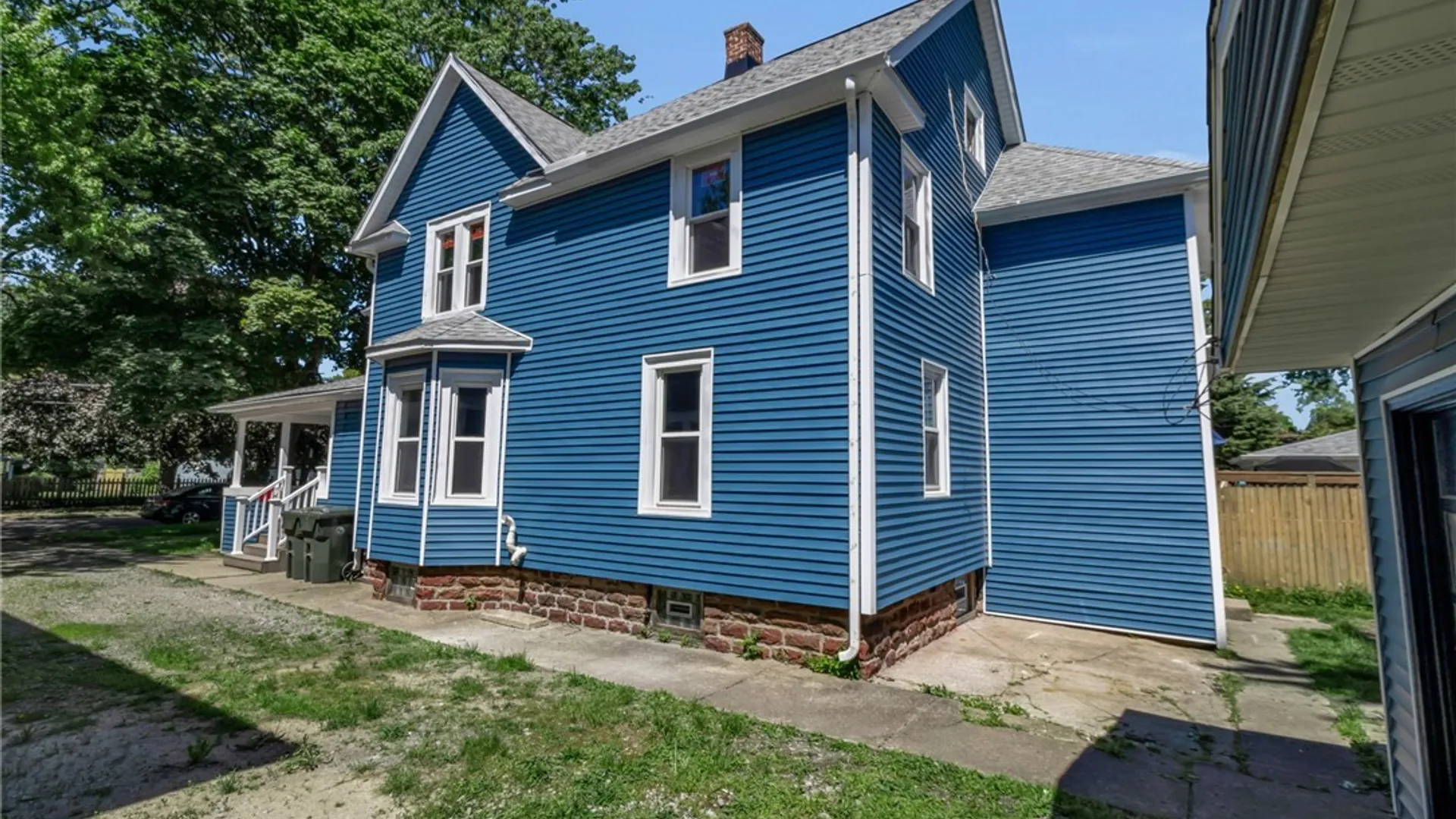 Property at 227 Wheatfield St, North Tonawanda, NY 14120 41