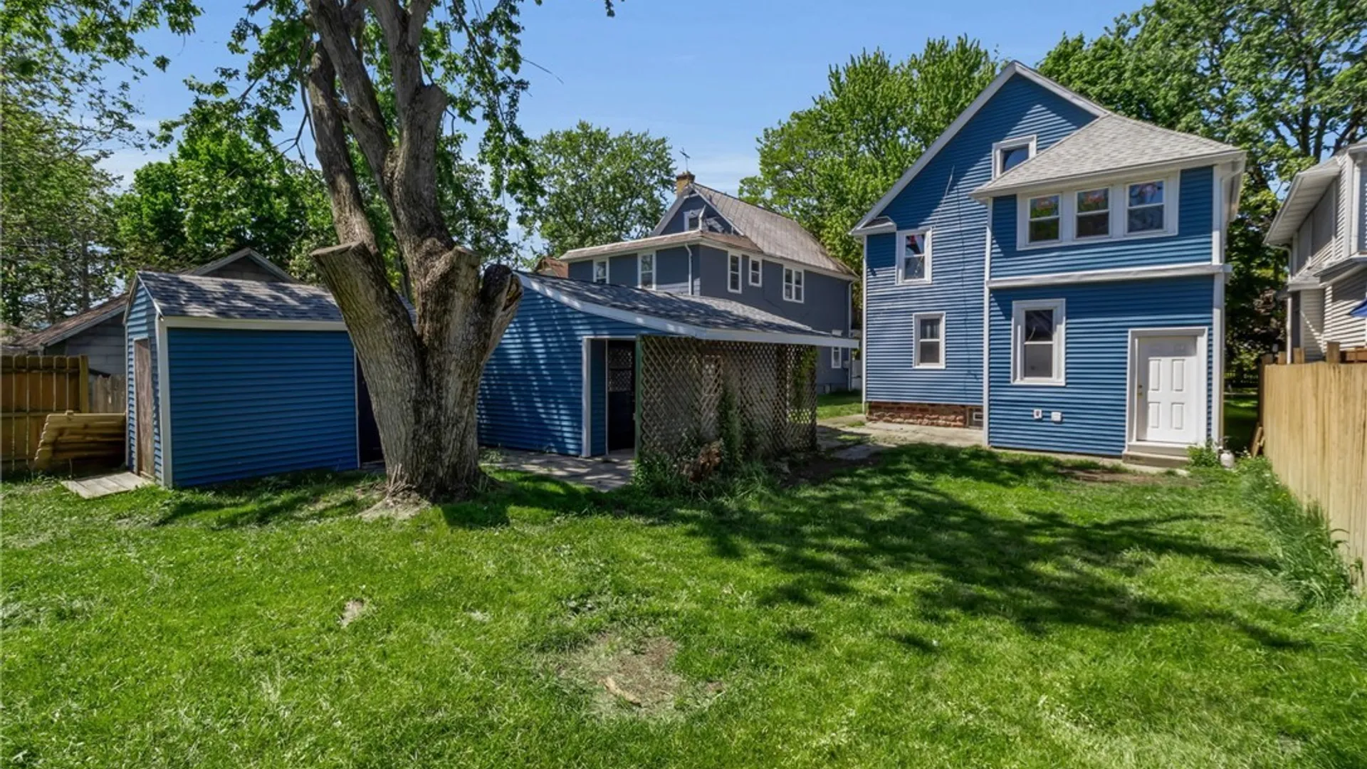 Property at 227 Wheatfield St, North Tonawanda, NY 14120 43