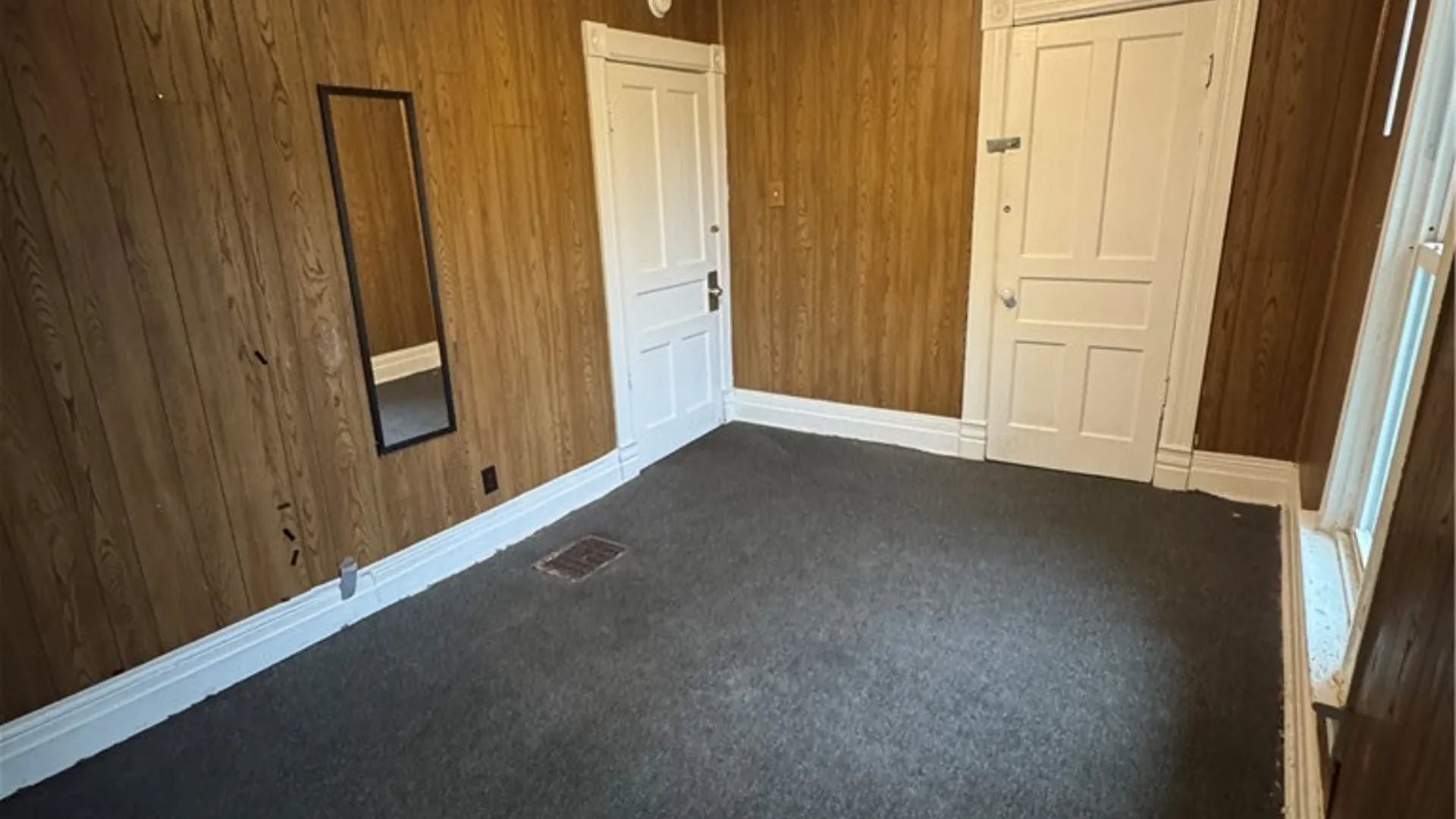 Property at 2658 Main Street, Niagara Falls, NY 14305 21