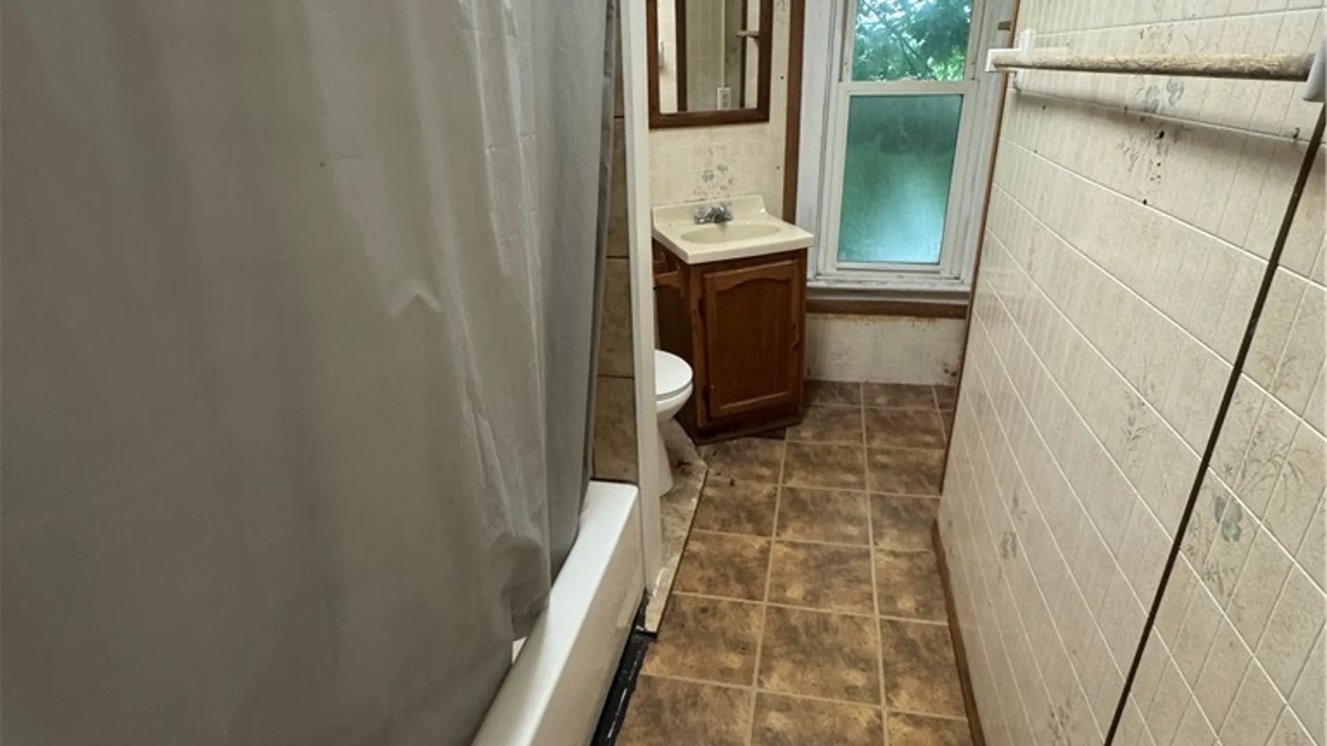 Property at 2658 Main Street, Niagara Falls, NY 14305 23