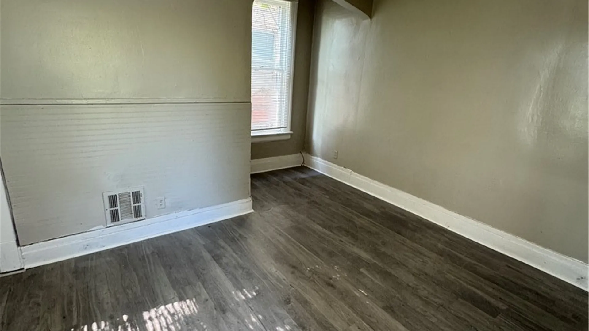 Property at 2658 Main Street, Niagara Falls, NY 14305 29