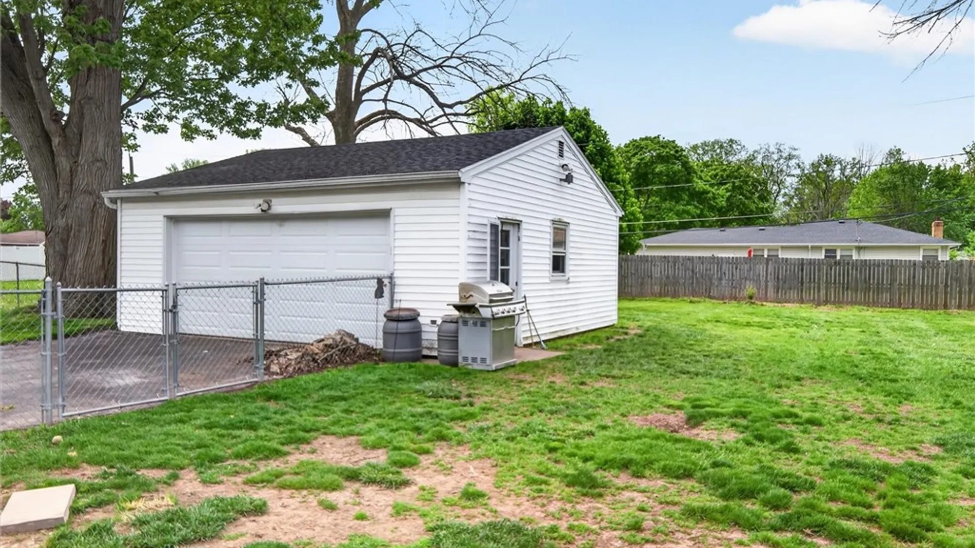Property at 476 Windsor Road, Greece, NY 14612 28